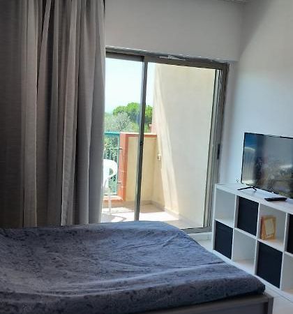 דירת חדר יפה ונעימה באיזור פסטורלי ושקט Apartamento Zihron Yaakov Exterior foto